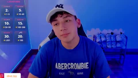 Snapshot of oliver_kyy chatting on September 12, 2025, 7:36 pm oliveeer online show from September 12, 2025, 7:36 pm