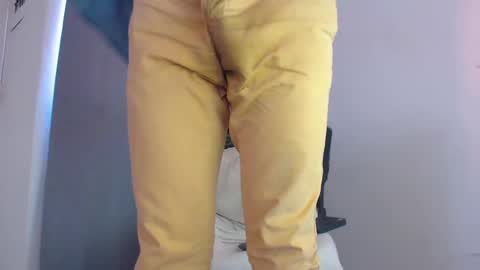 Snapshot of oliverdrew1 chatting on January 30, 2025, 7:26 pm oliver online show from January 30, 2025, 7:26 pm