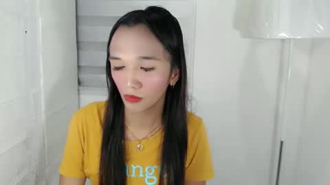 Snapshot of olivianiczxasshieerrraa6 chatting on March 9, 2025, 2:50 am NICOLE online show from March 9, 2025, 2:50 am