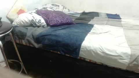 Snapshot of oly10022020 chatting on January 13, 2025, 10:58 am OlySantos online show from January 13, 2025, 10:58 am