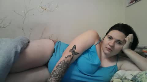 Snapshot of olyafire chatting on January 8, 2025, 8:18 pm OlyaFire online show from January 8, 2025, 8:18 pm