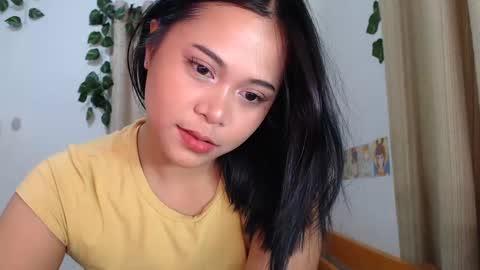 Snapshot of omariaennaid chatting on December 29, 2024, 4:38 am Angel online show from December 29, 2024, 4:38 am