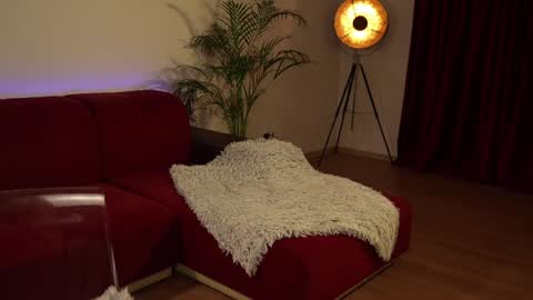 Snapshot of omiliver chatting on January 13, 2025, 9:52 pm or online show from January 13, 2025, 9:52 pm