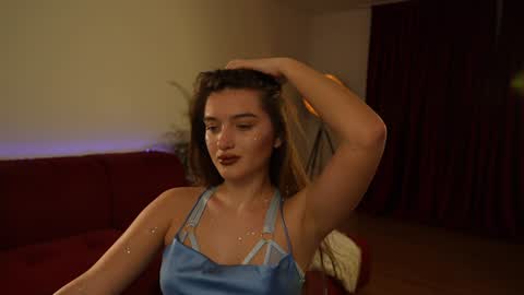 Snapshot of omiliver chatting on January 14, 2025, 6:38 pm or online show from January 14, 2025, 6:38 pm