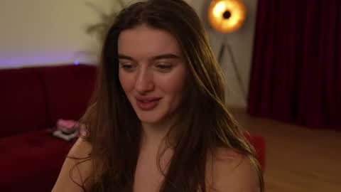 Snapshot of omiliver chatting on February 12, 2025, 12:37 am or online show from February 12, 2025, 12:37 am