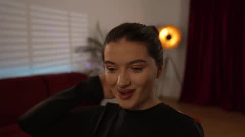 Snapshot of omiliver chatting on March 2, 2025, 6:40 pm or online show from March 2, 2025, 6:40 pm