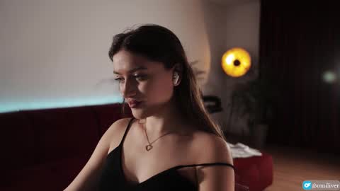 Snapshot of omiliver chatting on October 2, 2025, 5:53 pm or online show from October 2, 2025, 5:53 pm