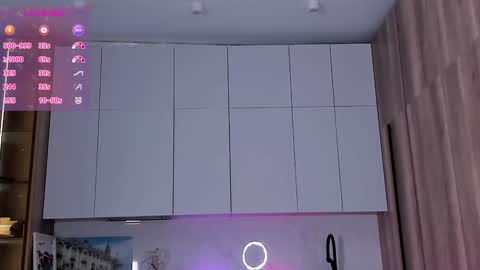 Snapshot of onlycatsss chatting on December 27, 2024, 10:23 am Amelia online show from December 27, 2024, 10:23 am