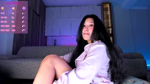 Snapshot of onlycatsss chatting on March 7, 2025, 2:34 pm Amelia online show from March 7, 2025, 2:34 pm