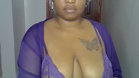 Snapshot of onlyyhazelbrown chatting on October 10, 2025, 3:00 pm Patience online show from October 10, 2025, 3:00 pm
