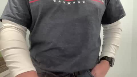 Snapshot of onthedlhere chatting on March 4, 2025, 5:03 pm onthedlhere online show from March 4, 2025, 5:03 pm