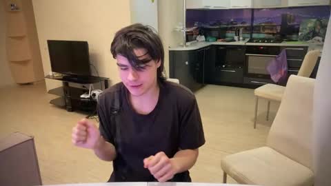 Snapshot of oofcblesssexx chatting on December 18, 2024, 8:03 pm bless god online show from December 18, 2024, 8:03 pm