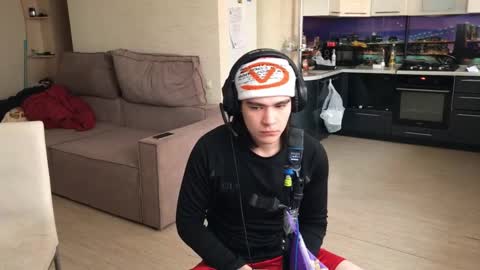 Snapshot of oofcblesssexx chatting on February 21, 2025, 11:01 am bless god online show from February 21, 2025, 11:01 am