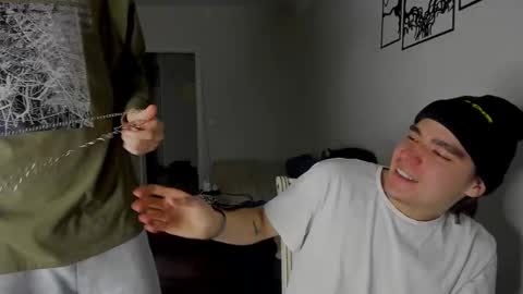 Snapshot of oofcblesssexx chatting on November 13, 2025, 3:33 pm bless god online show from November 13, 2025, 3:33 pm