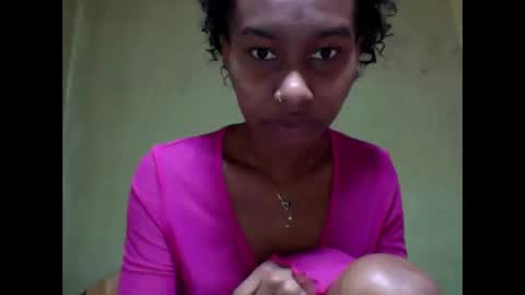 Snapshot of oolyette chatting on September 10, 2025, 6:57 am oolyette online show from September 10, 2025, 6:57 am