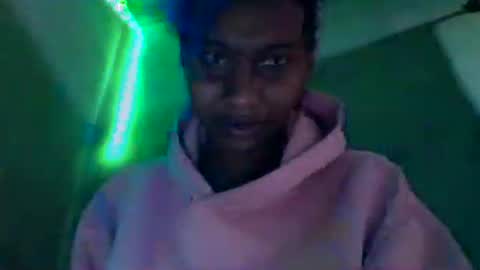 Snapshot of oolyette chatting on October 29, 2025, 11:56 am oolyette online show from October 29, 2025, 11:56 am