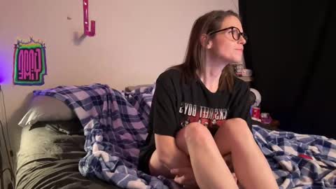 Snapshot of optimrs chatting on September 17, 2025, 6:48 am optimrs online show from September 17, 2025, 6:48 am