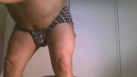 Snapshot of osolicencioso chatting on February 28, 2025, 4:32 am Oso Licencioso online show from February 28, 2025, 4:32 am