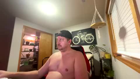 Snapshot of otterguywa chatting on November 6, 2025, 4:19 pm otterguywa online show from November 6, 2025, 4:19 pm