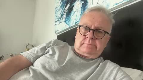 Snapshot of ozhairybearxxxx chatting on January 23, 2025, 5:56 am ozhairybearxxxx online show from January 23, 2025, 5:56 am