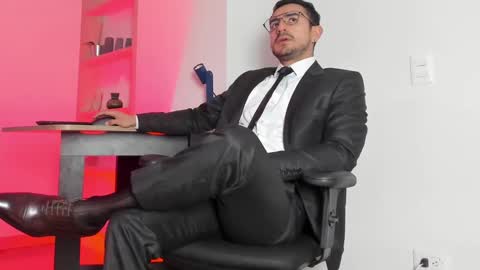 Snapshot of pablo_rincon95 chatting on February 20, 2025, 11:20 am pablo rincon95 online show from February 20, 2025, 11:20 am