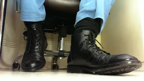 Snapshot of pablomenesssl chatting on March 5, 2025, 6:12 pm Pablo Meness online show from March 5, 2025, 6:12 pm