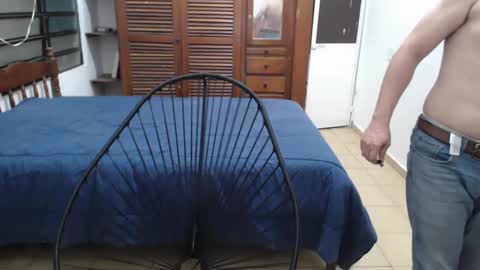 Snapshot of pablomingo chatting on October 12, 2025, 1:10 pm pablomingo online show from October 12, 2025, 1:10 pm