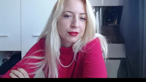 Snapshot of pam_fans chatting on October 10, 2025, 7:07 am BABE online show from October 10, 2025, 7:07 am