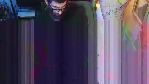 Snapshot of pantslesstraveler_plt chatting on January 30, 2025, 1:00 am PantsLessTraveler online show from January 30, 2025, 1:00 am