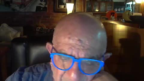 Snapshot of patvac chatting on January 16, 2025, 12:09 pm patvac online show from January 16, 2025, 12:09 pm