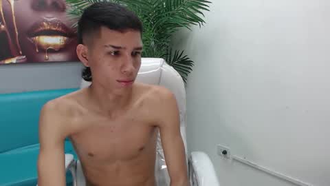 Snapshot of paul_ponce chatting on October 10, 2025, 12:37 pm PAUL online show from October 10, 2025, 12:37 pm