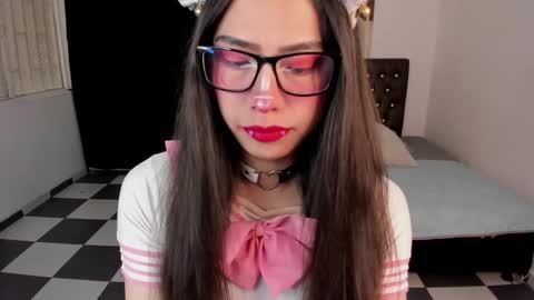 Snapshot of paula_kawaiifu chatting on December 6, 2024, 2:06 pm CALL ME PAULA  online show from December 6, 2024, 2:06 pm