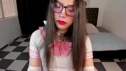 Snapshot of paula_kawaiifu chatting on December 6, 2024, 5:11 pm CALL ME PAULA  online show from December 6, 2024, 5:11 pm