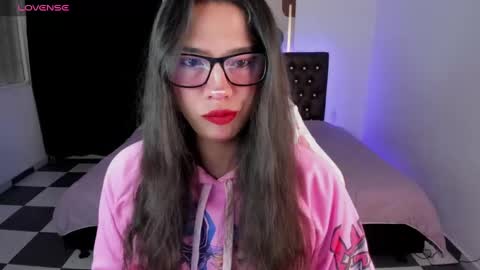 Snapshot of paula_kawaiifu chatting on January 5, 2025, 2:08 pm CALL ME PAULA  online show from January 5, 2025, 2:08 pm