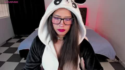 Snapshot of paula_kawaiifu chatting on January 20, 2025, 5:37 pm CALL ME PAULA  online show from January 20, 2025, 5:37 pm