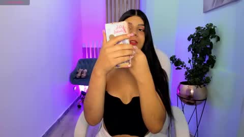 Snapshot of paulinabelle chatting on February 6, 2025, 4:53 am Paulina Belle online show from February 6, 2025, 4:53 am