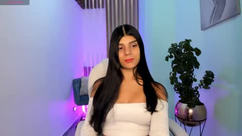 Snapshot of paulinabelle chatting on February 11, 2025, 5:47 am Paulina Belle online show from February 11, 2025, 5:47 am