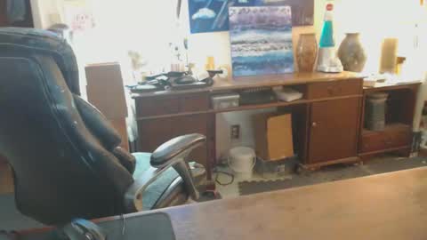 Snapshot of paulleroy chatting on January 24, 2025, 12:31 am paulleroy online show from January 24, 2025, 12:31 am