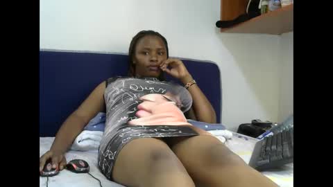 Snapshot of peekyshams chatting on February 9, 2025, 7:27 am peekyshams online show from February 9, 2025, 7:27 am