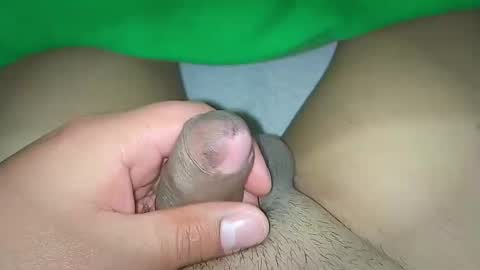 Snapshot of penils_juicy chatting on October 21, 2025, 3:29 am Penils online show from October 21, 2025, 3:29 am