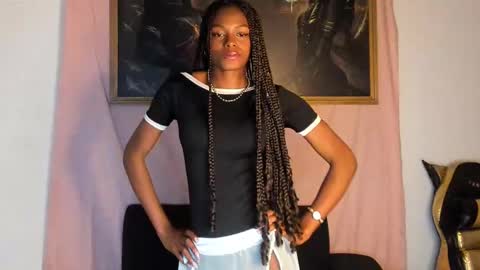 Snapshot of penpu chatting on February 14, 2025, 7:12 pm   online show from February 14, 2025, 7:12 pm