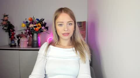 Cindy online show from October 8, 2025, 5:38 am