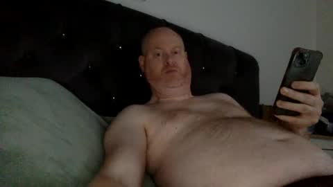 Snapshot of pete_crewe chatting on December 9, 2024, 9:49 am pete_crewe online show from December 9, 2024, 9:49 am