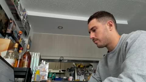 Snapshot of peterskinny24 chatting on February 24, 2025, 3:42 pm         ttps VF8L9ABFMref wl share online show from February 24, 2025, 3:42 pm