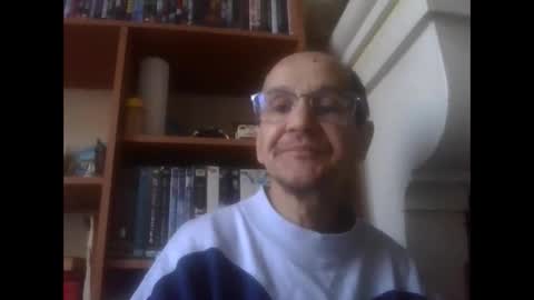 Snapshot of pichoun71 chatting on March 2, 2025, 7:21 am pichoun71 online show from March 2, 2025, 7:21 am