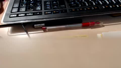 Snapshot of pier49x chatting on October 16, 2025, 2:34 am pier49x online show from October 16, 2025, 2:34 am