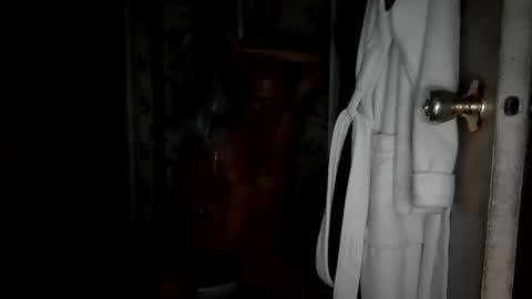 Snapshot of pigbear4trans chatting on February 5, 2025, 10:19 am pigbear4trans online show from February 5, 2025, 10:19 am