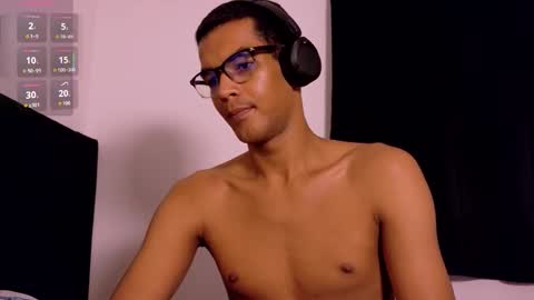 Snapshot of pikashuu7u7 chatting on October 17, 2025, 6:16 am pikashuu7u7 online show from October 17, 2025, 6:16 am