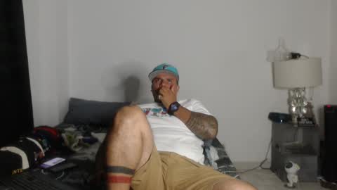 Snapshot of pikoro_gomez chatting on December 11, 2024, 4:39 am pikoro_gomez online show from December 11, 2024, 4:39 am