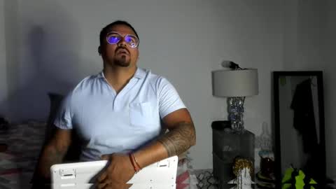 Snapshot of pikoro_gomez chatting on October 11, 2025, 8:51 pm pikoro_gomez online show from October 11, 2025, 8:51 pm